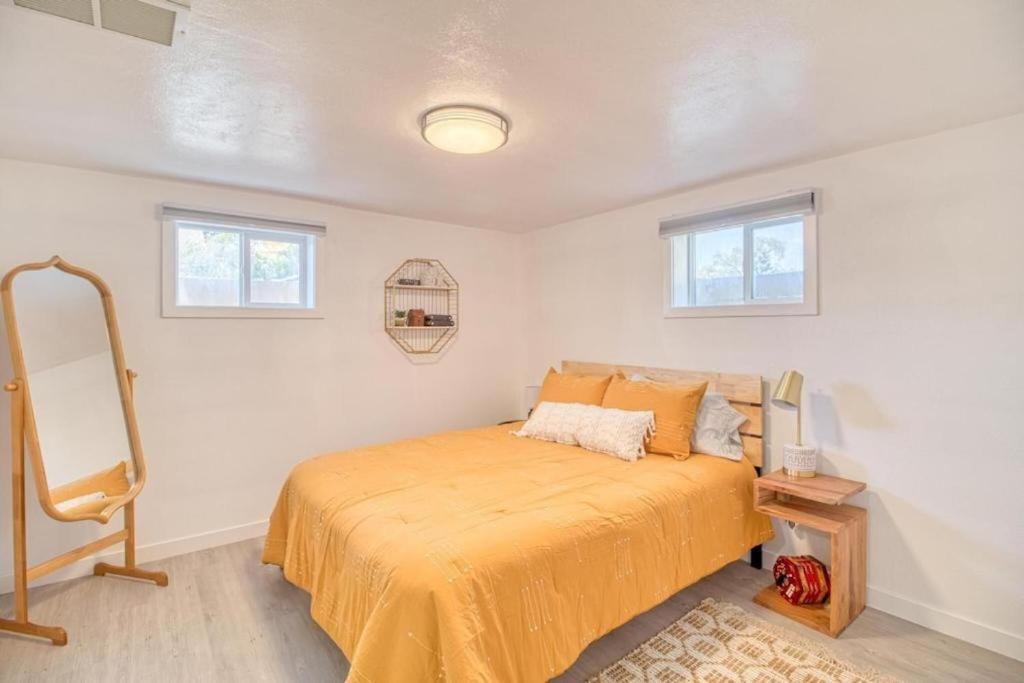 Great Find! Downtown Oasis With Office Setup Apartment Twin Falls Bagian luar foto